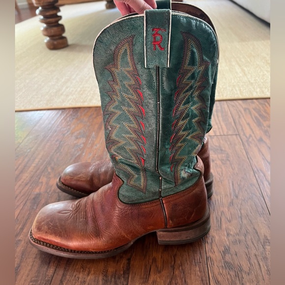 Men’s Tony Lama cowboy boots